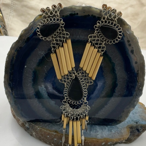 24” Silver & Bronze Bib Necklace With Wood And Elegant Black Onyx Stones - Picture 4 of 4